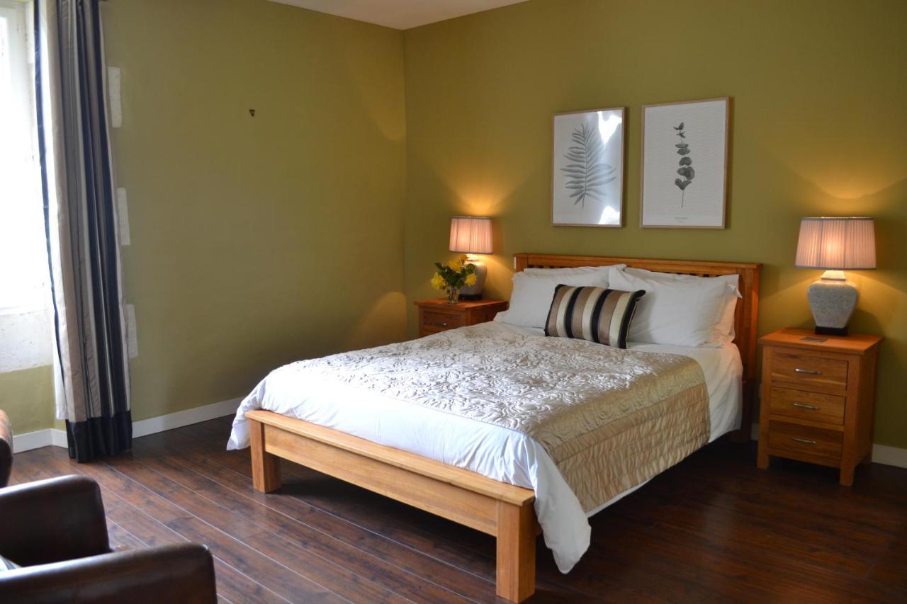 Le Manoir De Nabinaud Bed and Breakfast Δωμάτιο φωτογραφία