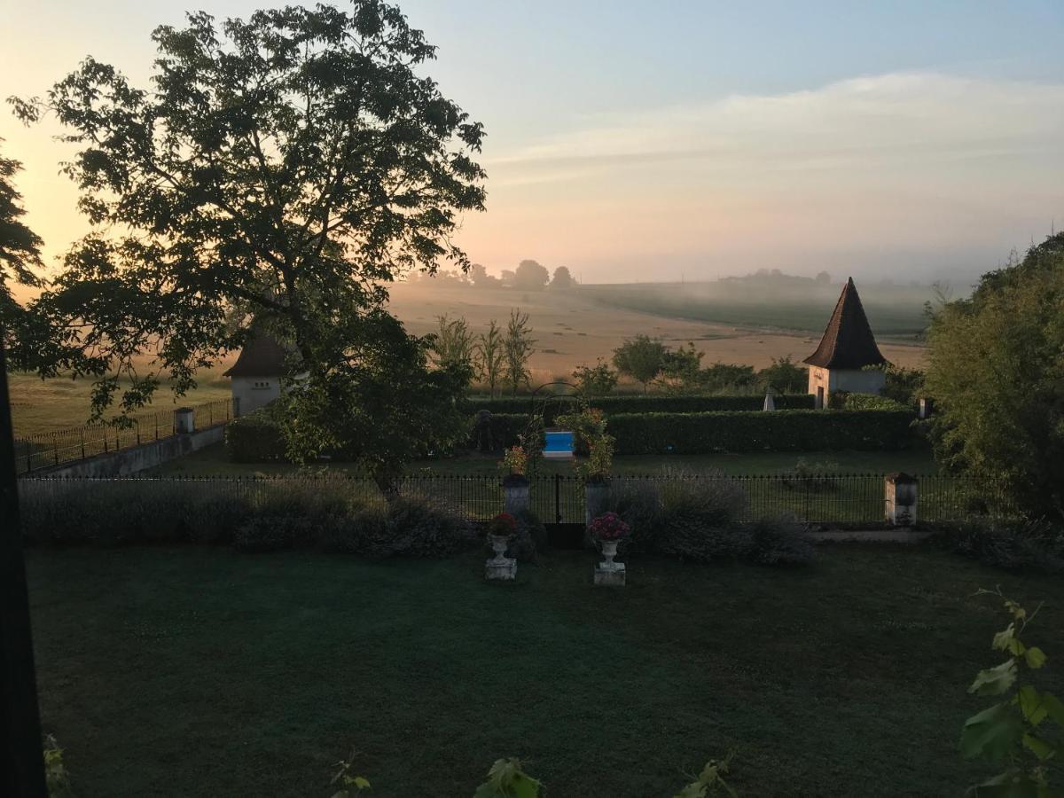 Le Manoir De Nabinaud Bed and Breakfast Εξωτερικό φωτογραφία